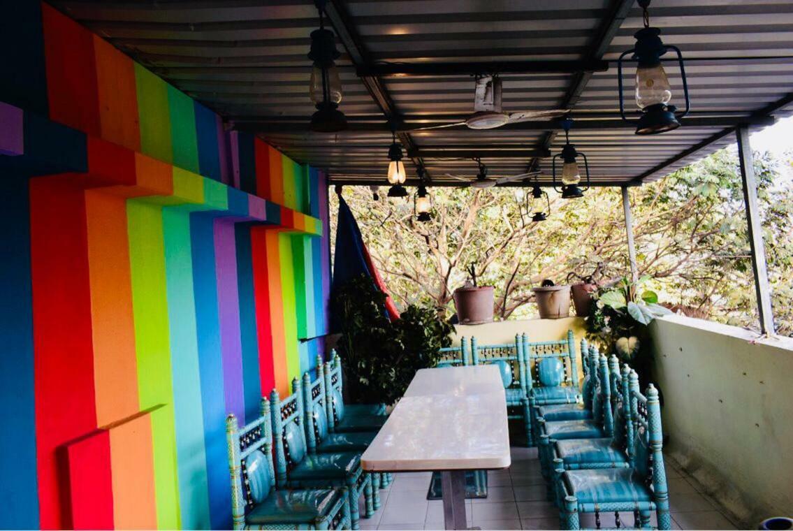 Town Hostel Mumbai - Ac Dormitory Bagian luar foto