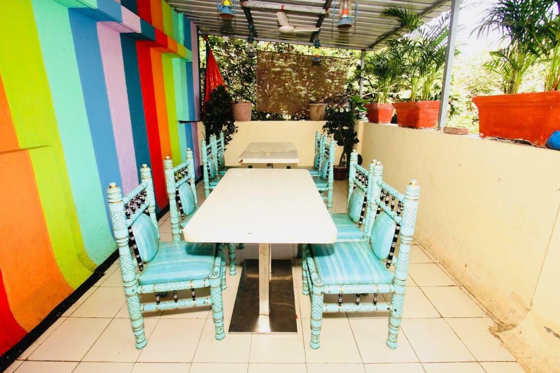 Town Hostel Mumbai - Ac Dormitory Bagian luar foto