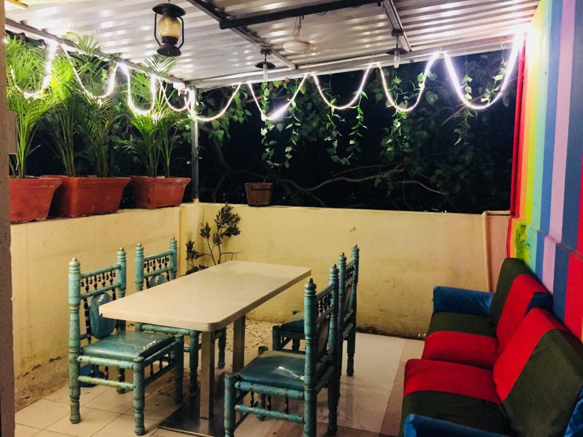 Town Hostel Mumbai - Ac Dormitory Bagian luar foto